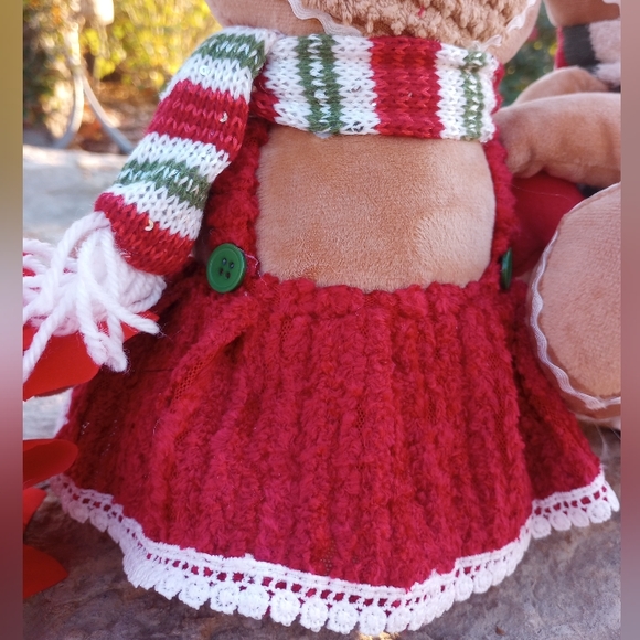 2-Piece Christmas Gingerbread Boy & Girl Couple - Picture 9 of 14